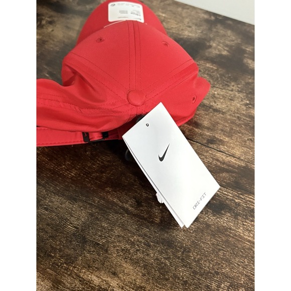 Nike Golf Dri-Fit Legacy 91 Hat Cap Dri Fit Light Adjustable Strapback Red - Picture 7 of 7